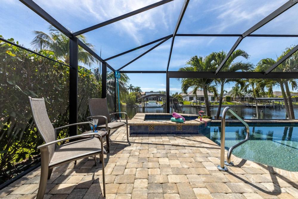 Stunning Outdoor Oasis with Heated Pool, Kayaks & Spa - Villa Cape Sea Esta - Roelens Vacations